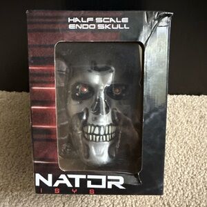 Terminator Genisys Endo Skull Half Scale Loot Crate Exclusive Figure w/ Box